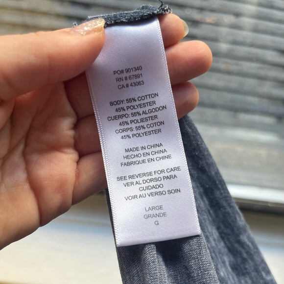 Official NFL Apparel NE Patriots T-shirt, Size L - Picture 5 of 5